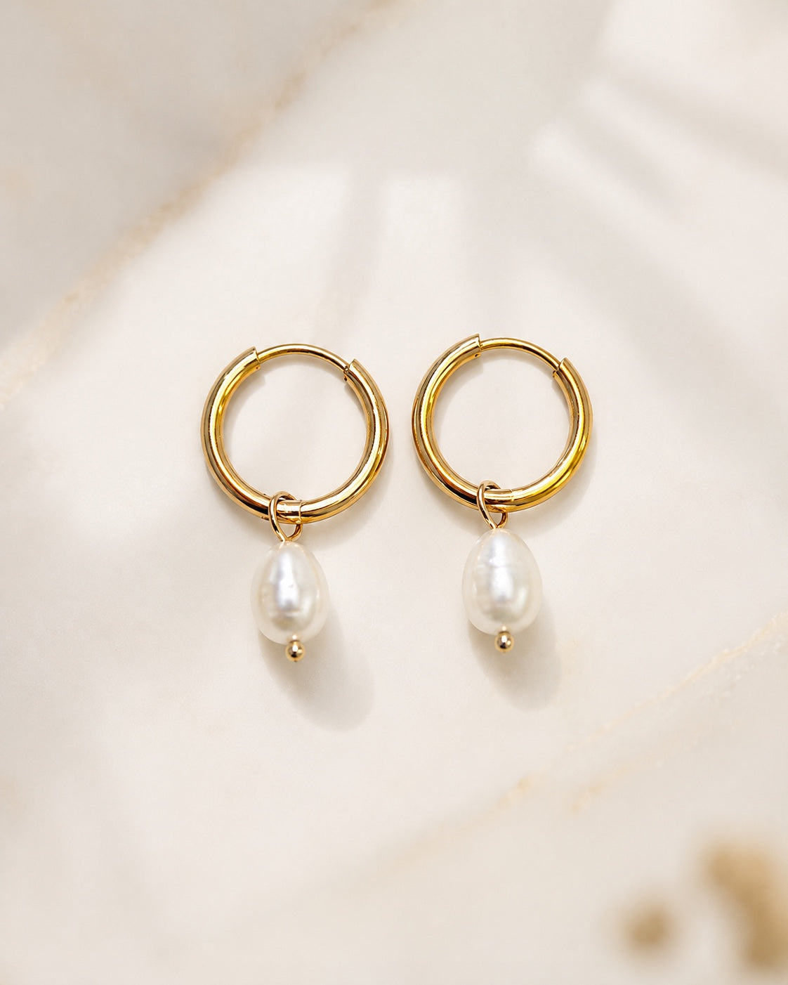 Amélie Pearl Hoops