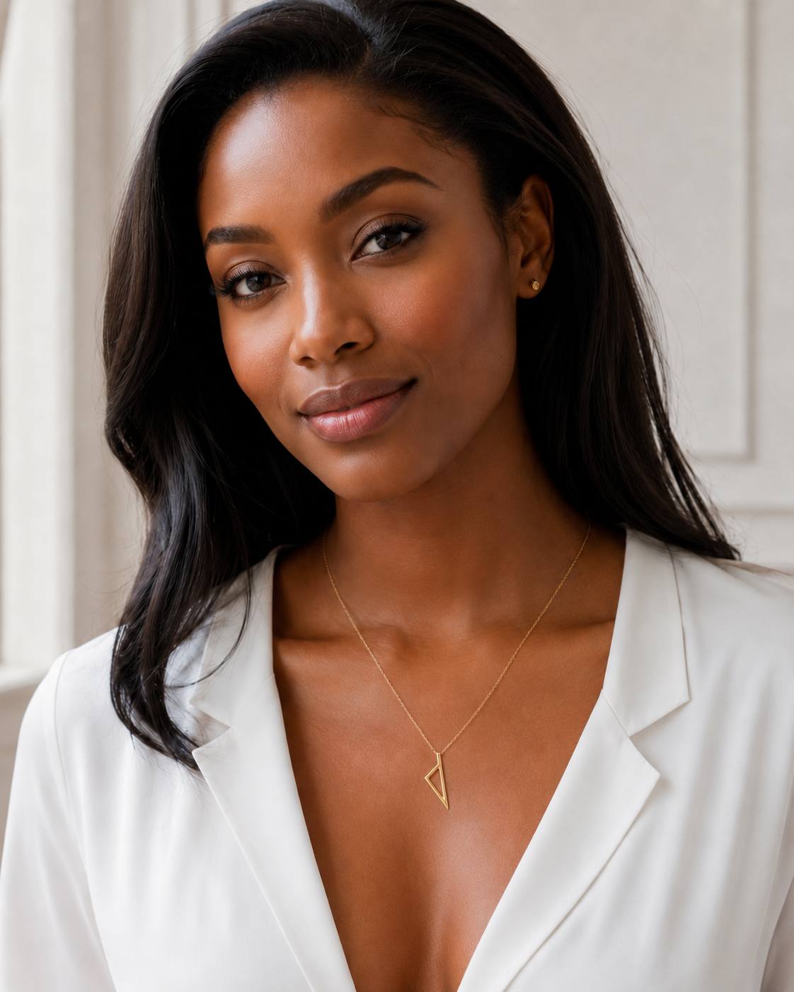 Laila Geometric pendant Necklace